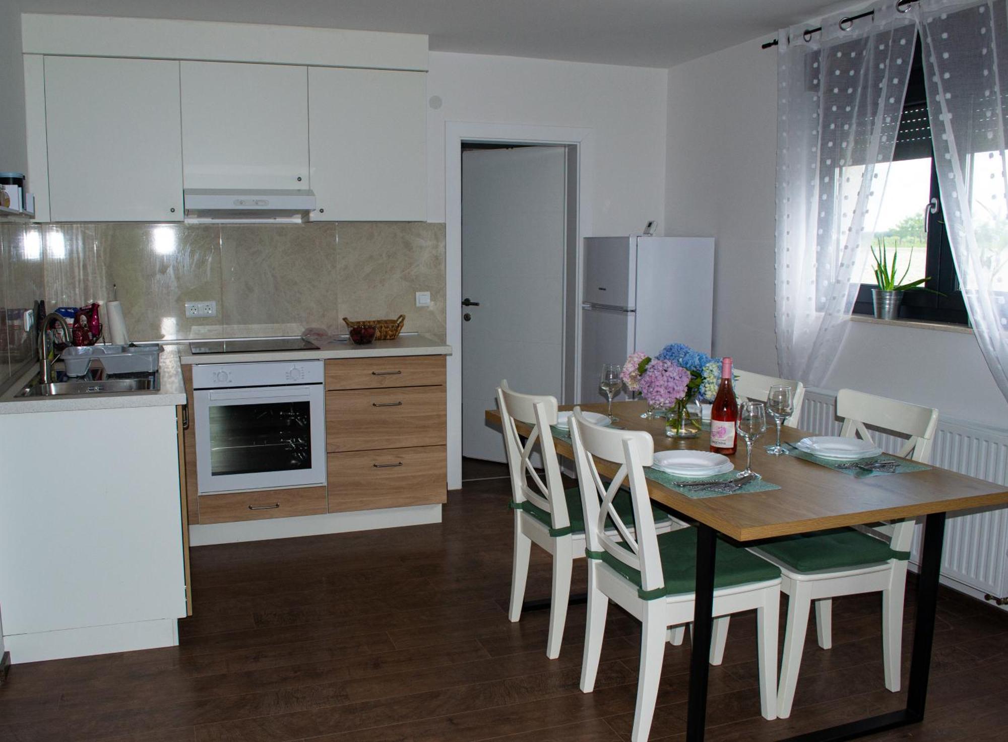 Kraljeva Hiza - Apartmani I Sobe Kralj Sveti Martin Na Muri Exterior photo
