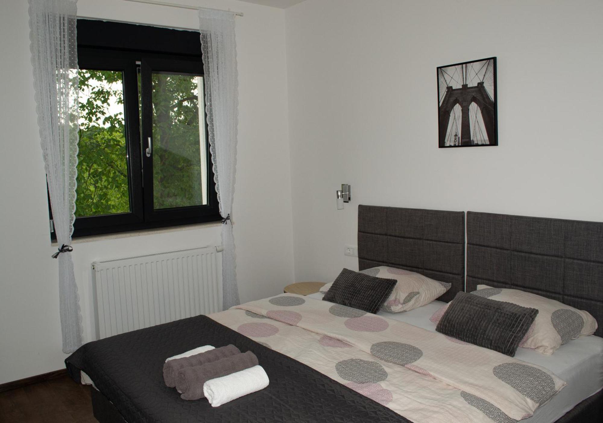 Kraljeva Hiza - Apartmani I Sobe Kralj Sveti Martin Na Muri Exterior photo
